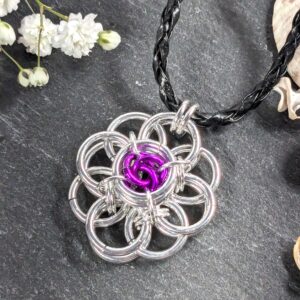 Helm Daisy Pendant