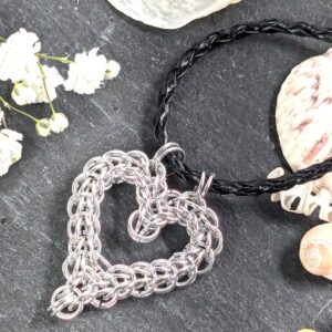 Persian Heart Chainmaille Pendant